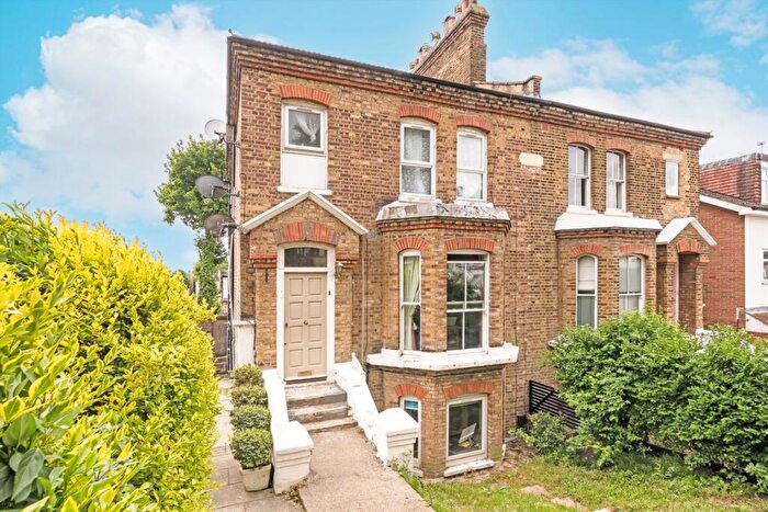 2 Bedroom Flat For Sale In St. German's Road, Forest Hill, SE23