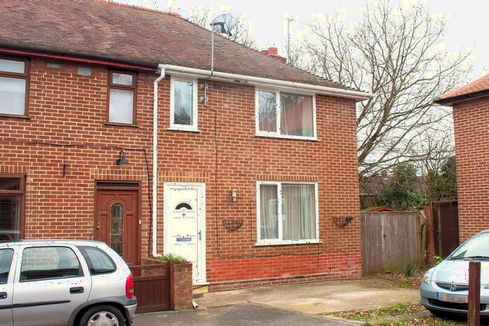 3 Bedroom Semi-Detached House To Rent In Testwood Crescent, Totton, Southampton, SO40