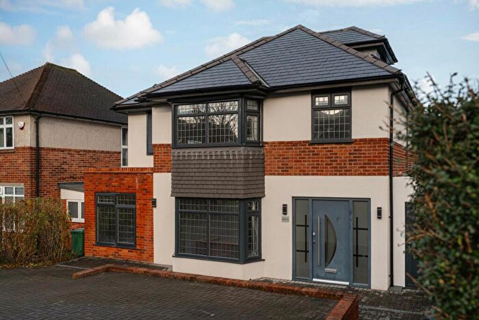 5 Bedroom Detached House To Rent In Shawley Way, Epsom, KT18