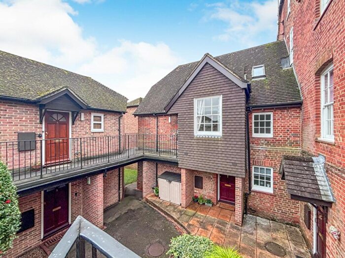 2 Bedroom Retirement Property For Sale In Burghfield Road, Reading, RG30