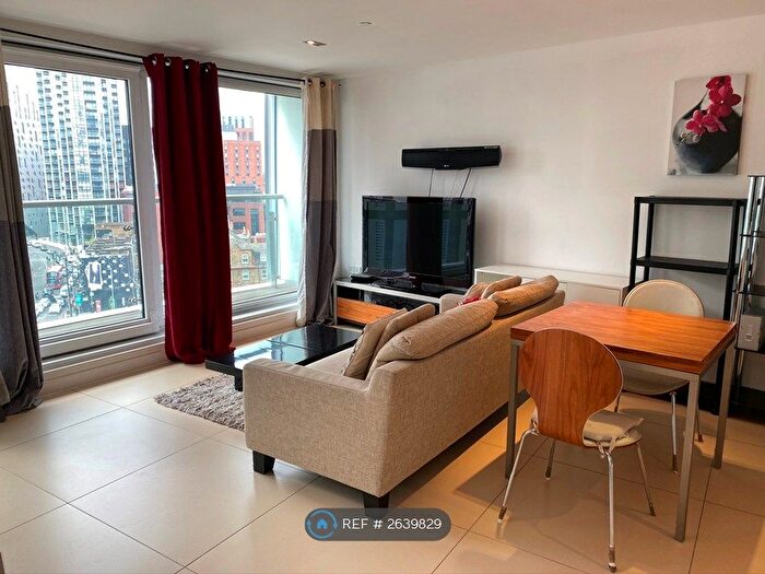 Studio To Rent In City Road, London, EC1Y