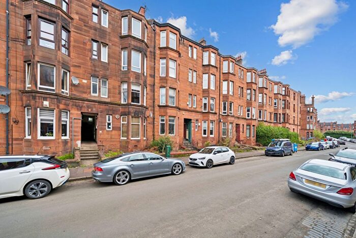 1 Bedroom Flat For Sale In Kennoway Drive, Flat /, Thornwood, Glasgow, G11