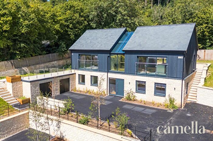 4 Bedroom Detached House For Sale In High Street, Batheaston, BA1
