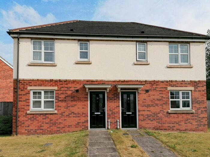 3 Bedroom Semi-Detached House To Rent In Kingsway, Grimethorpe, S72