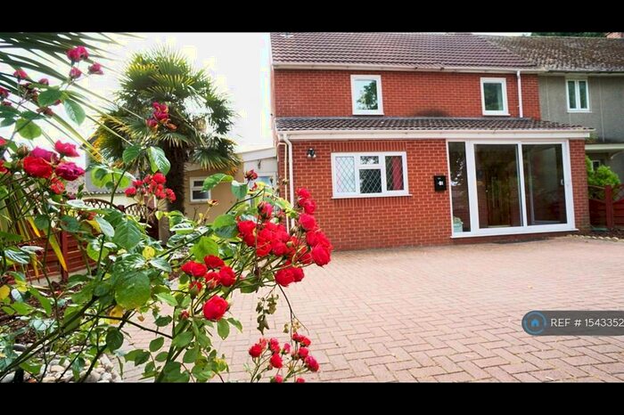 5 Bedroom Semi-Detached House To Rent In Snowdon Road, Bristol, BS16