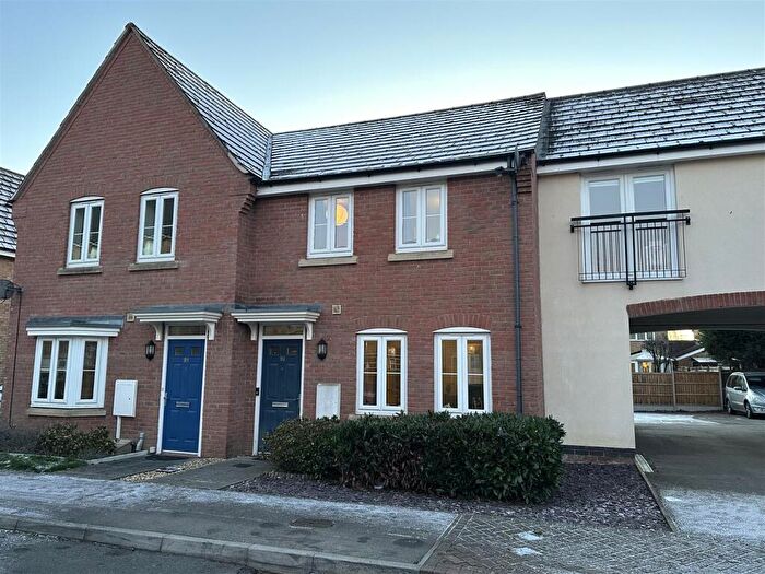 3 Bedroom Terraced House For Sale In Alchester Court, Towcester, NN12
