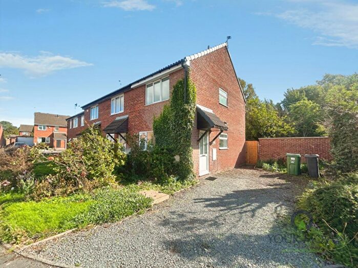 2 Bedroom End Of Terrace House For Sale In Rivington Drive, Loughborough, Leicestershire, LE11