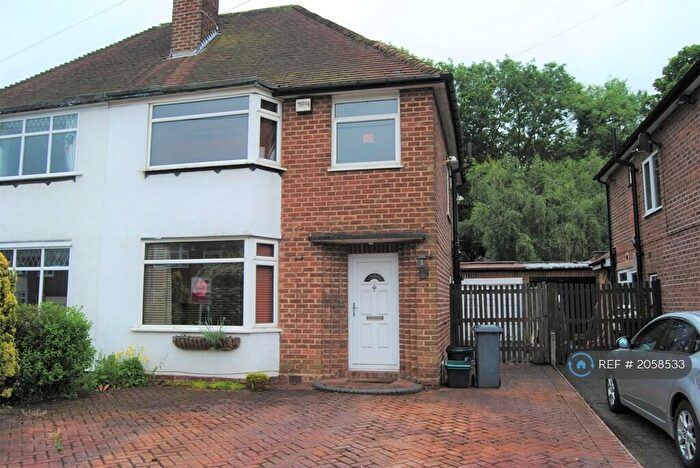 3 Bedroom Semi-Detached House To Rent In Knightsbridge Road, Solihull, B92