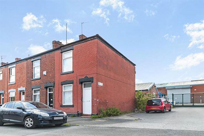 2 Bedroom House To Rent In Birch Street, Ashton-Under-Lyne, OL7