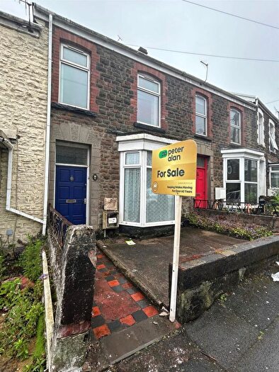 3 Bedroom Terraced House For Sale In Terrace Road, Swansea, SA1
