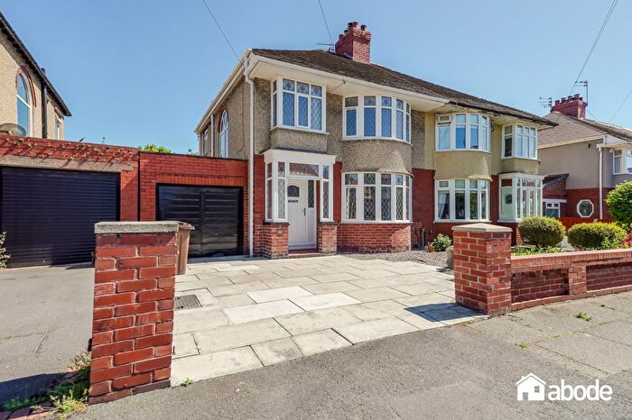 3 Bedroom Semi Detached House For Sale In Ronaldsway, Crosby, Liverpool, L23