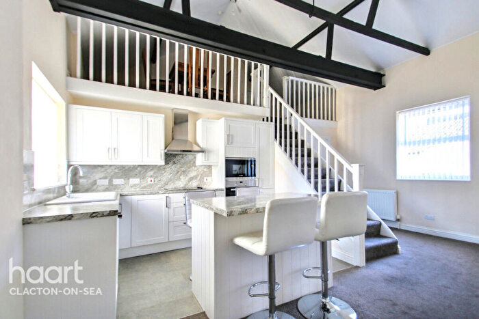 2 Bedroom Flat To Rent In Pallister Road, Clacton-on-sea, CO15