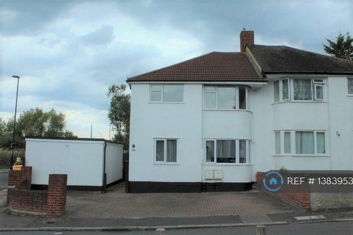 2 Bedroom Maisonette To Rent In Moremead Road, London, SE6