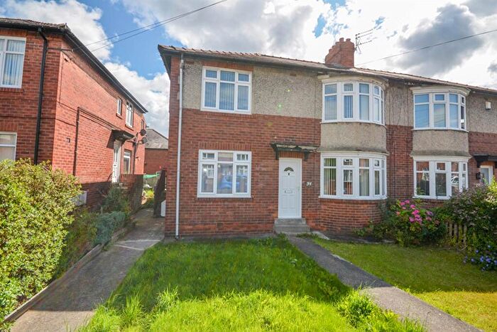 2 Bedroom Flat To Rent In Ferndene Grove, High Heaton, NE7