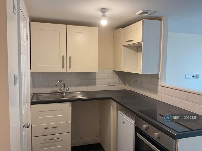 Studio To Rent In Acorn Lodge, St Albans, AL2