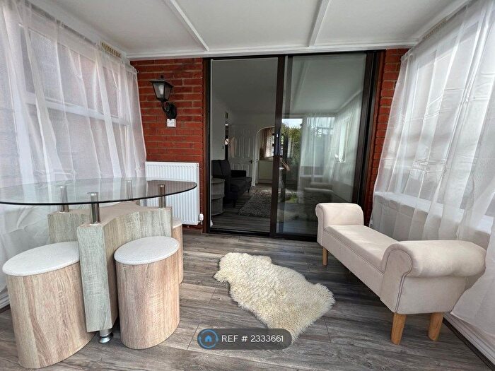 1 Bedroom Detached House To Rent In Beaumont Place, Isleworth, TW7