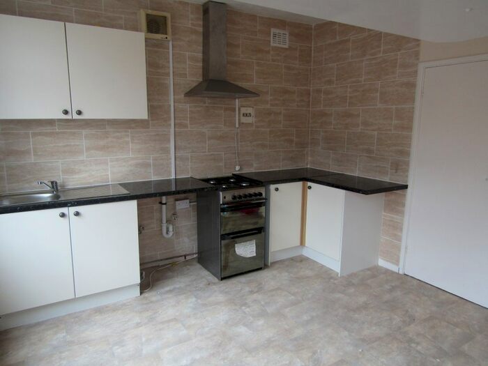 3 Bedroom Flat To Rent In High Street, Messingham, Lincolnshire, DN17