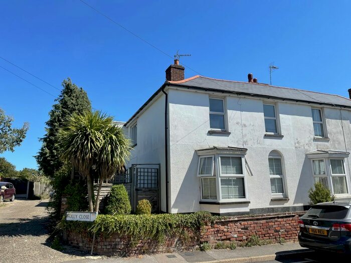 2 Bedroom Flat To Rent In Lower Street, Eastry, CT13