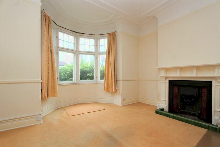 4 Bedroom Terraced House To Rent In Lynmouth Road, East Finchley, N2