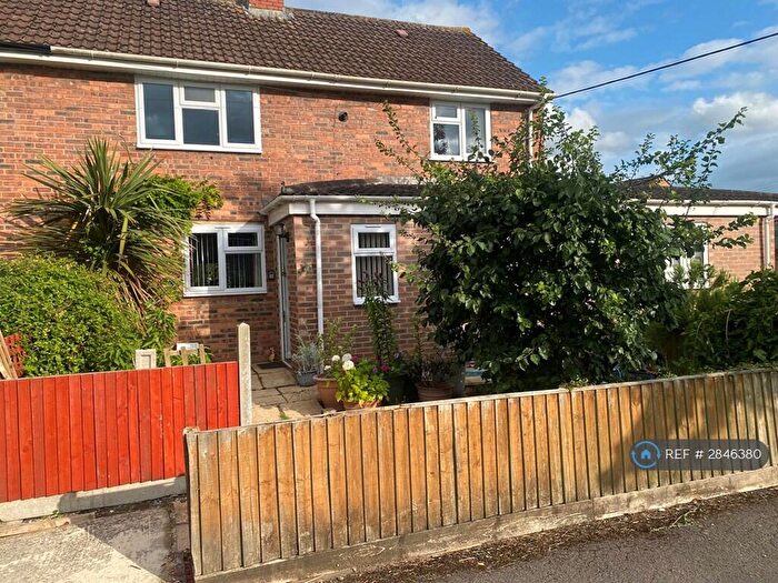 1 Bedroom Flat To Rent In Victoria Drive, Eastington, Stonehouse, GL10