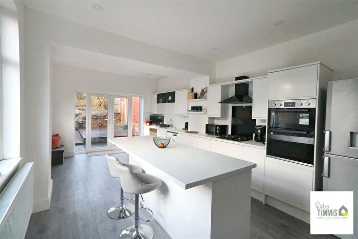 3 Bedroom Semi-Detached House For Sale In Newford Crescent, Milton, Stoke-On-Trent, ST2