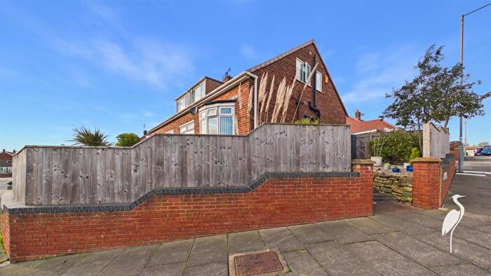 2 Bedroom Bungalow For Sale In Killingworth Drive, High Barnes, Sunderland, SR4