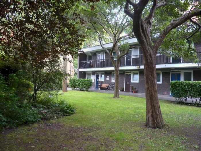 Apartment To Rent In Quaker Court, Banner Street, London, EC1Y