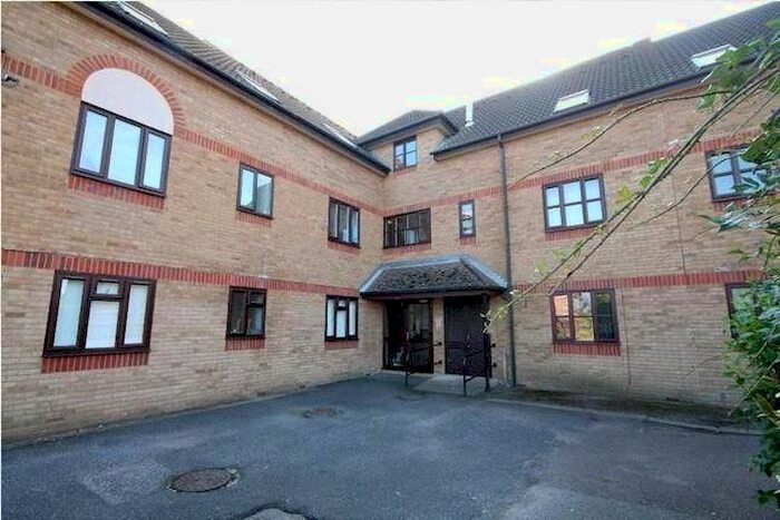 2 Bedroom Flat To Rent In Chestnut Drive, Soham, Ely CB7