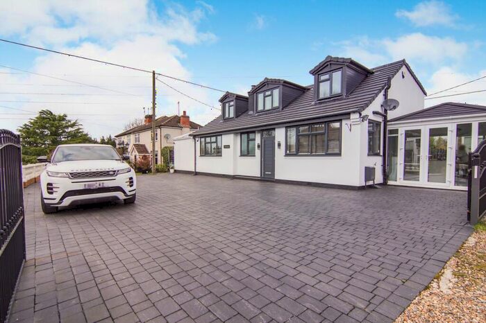 4 Bedroom Detached House For Sale In Tamworth Road, Corley, Coventry, CV7