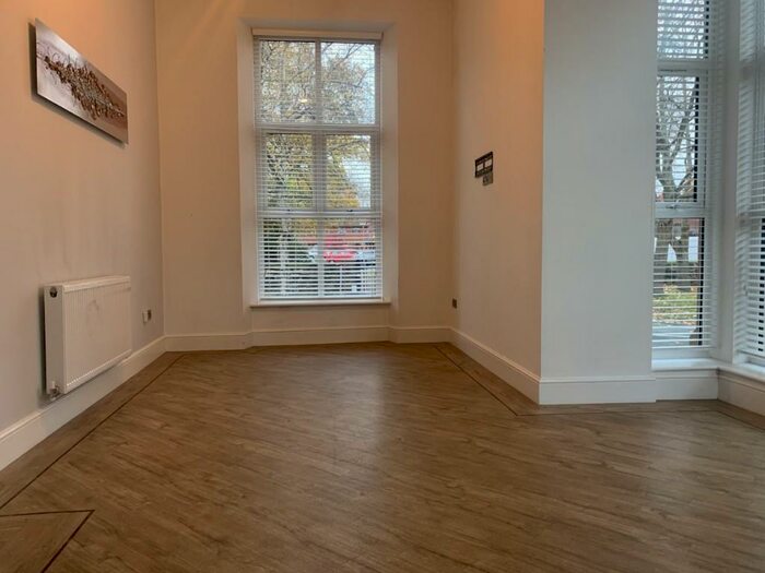 2 Bedroom Flat To Rent In Derwent Road East, Liverpool, Merseyside, L13