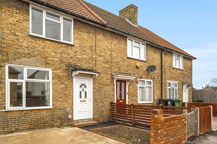 3 Bedroom Property To Rent In Hatfield Road, Dagenham, RM9