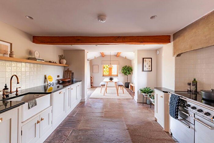 4 Bedroom Detached House For Sale In Orrell Fold Barn, Bolton, Greater Manchester, BL7