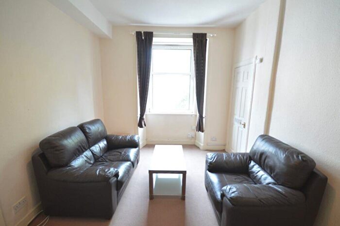 1 Bedroom Flat To Rent In L Lauriston Street, Edinburgh, EH3
