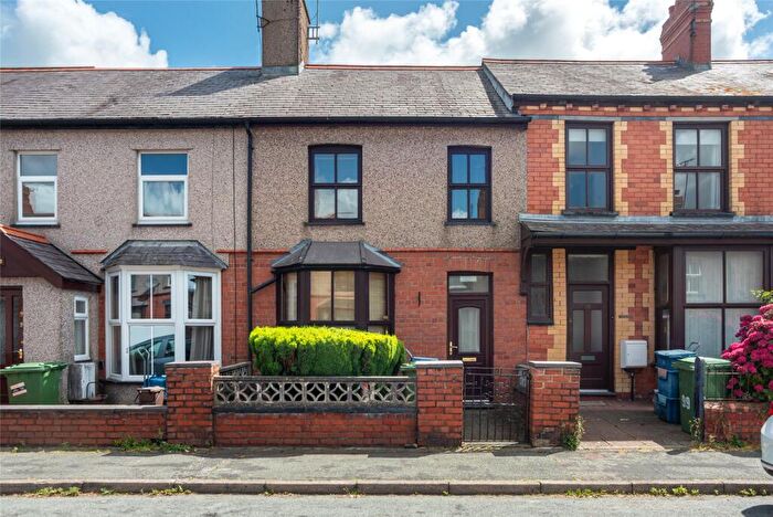 3 Bedroom Terraced House For Sale In Orme Road, Bangor, Gwynedd, LL57