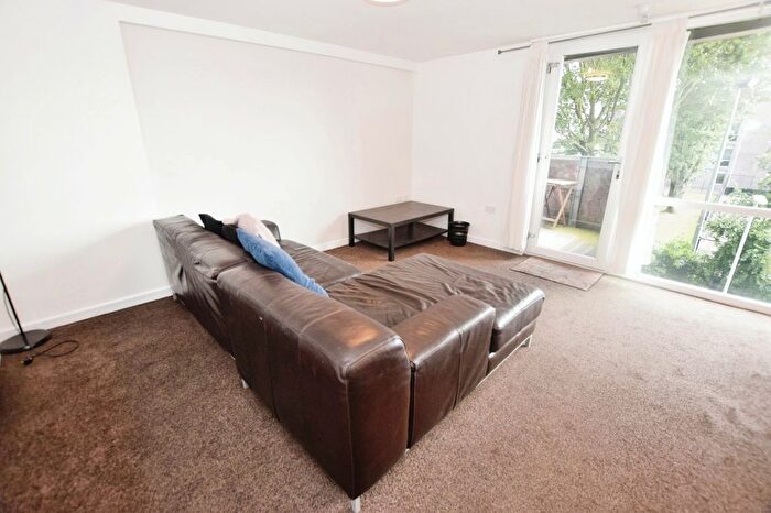 2 Bedroom Flat To Rent In Trinity Court, Higher Cambridge Street, Hulme, Manchester, M15