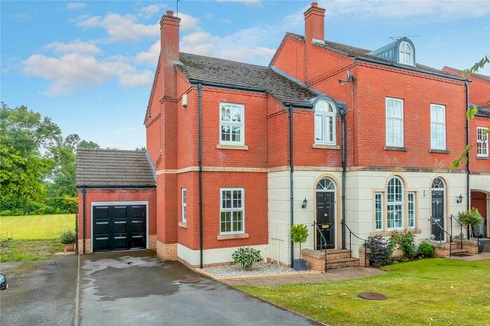 3 Bedroom Semi-Detached House For Sale In Belgravia Gardens, Hale, Altrincham, WA15