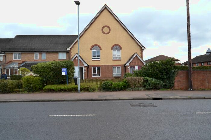 2 Bedroom Terraced House To Rent In Headley Road East, Woodley, Reading, RG5
