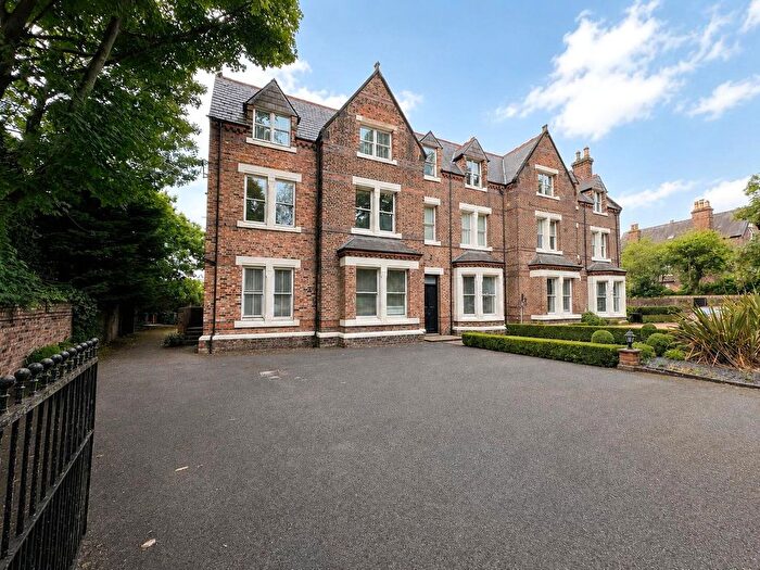 2 Bedroom Flat To Rent In Elmsley Road, Mossley Hill, Liverpool, Merseyside, L18