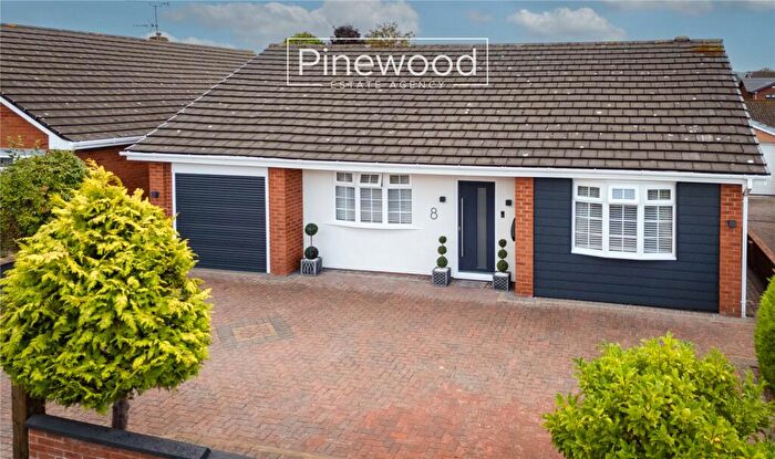 3 Bedroom Bungalow For Sale In Maes Wepre, Connah's Quay, CH5