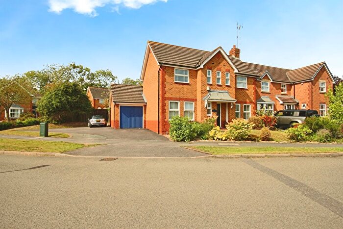 3 Bedroom Detached House For Sale In Ashfield Avenue, Coventry, CV4