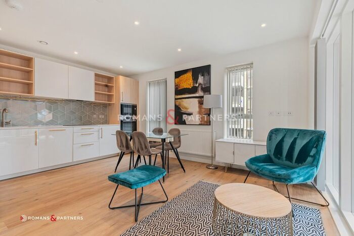 2 Bedroom Flat To Rent In Alington House, Clarendon, N8