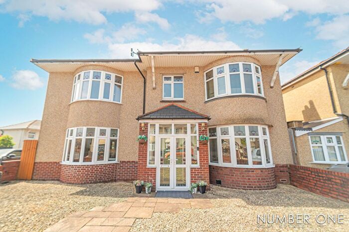 4 Bedroom Detached House For Sale In Hove Avenue, Newport, NP19