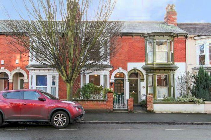 Terraced House To Rent In Hewson Rd, LN1