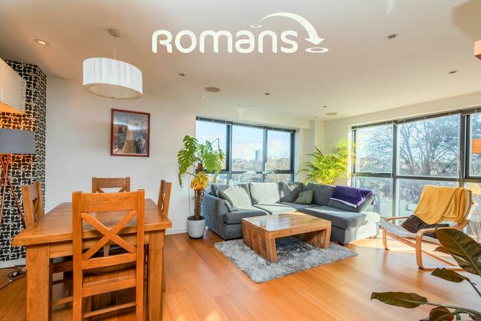 2 Bedroom Flat To Rent In Skypark Road, Bedminster, Bristol, BS3