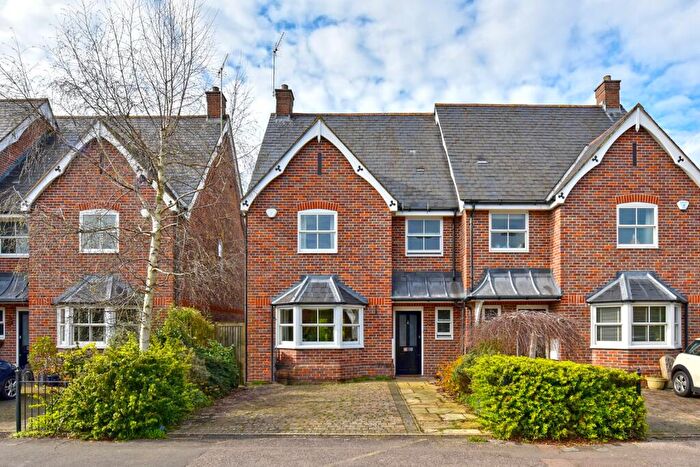 3 Bedroom Semi-Detached House To Rent In Cambridge Road, Marlow, Buckinghamshire, SL7