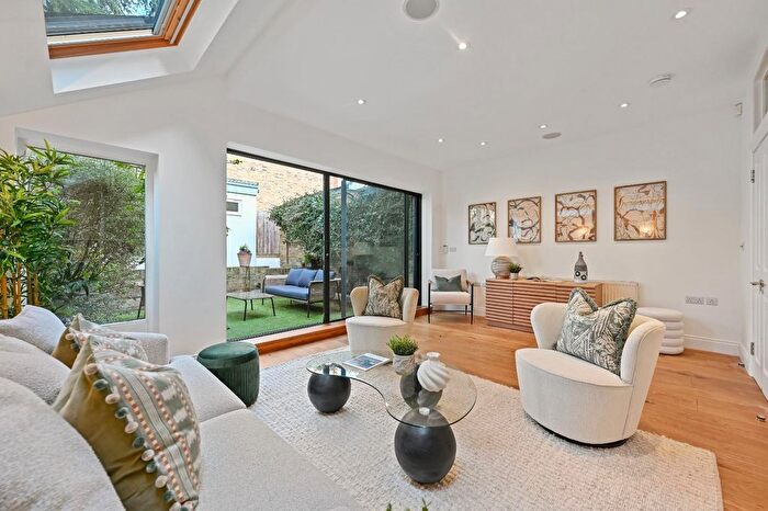 5 Bedroom Terraced House For Sale In Iffley Road, London, W6