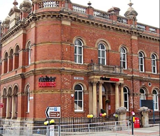 1 Bedroom Apartment For Sale In A Stunning Duplex Apartment In Leeds City Centre, LS1