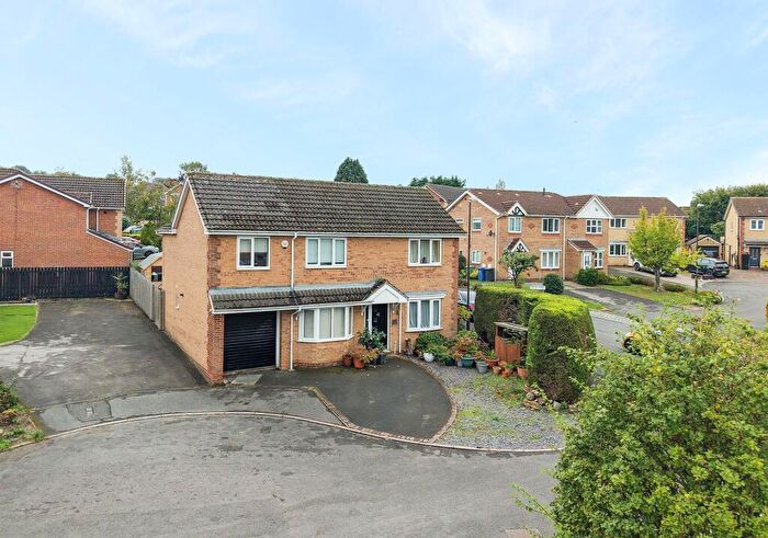 4 Bedroom Detached House For Sale In Malia Road, Chesterfield, S41