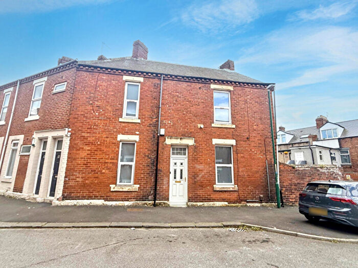 4 Bedroom Terraced House For Sale In Devonshire Street, South Shields, Tyne And Wear, NE33