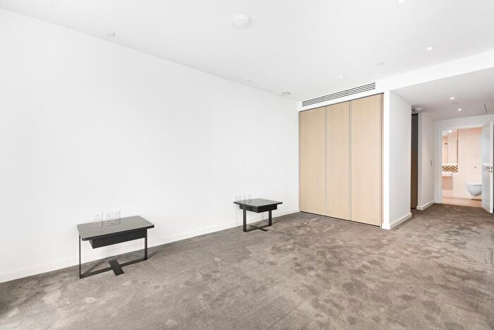 2 Bedroom Apartment To Rent In City Road London, EC1V